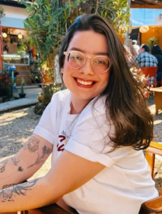 Rebeca Naira